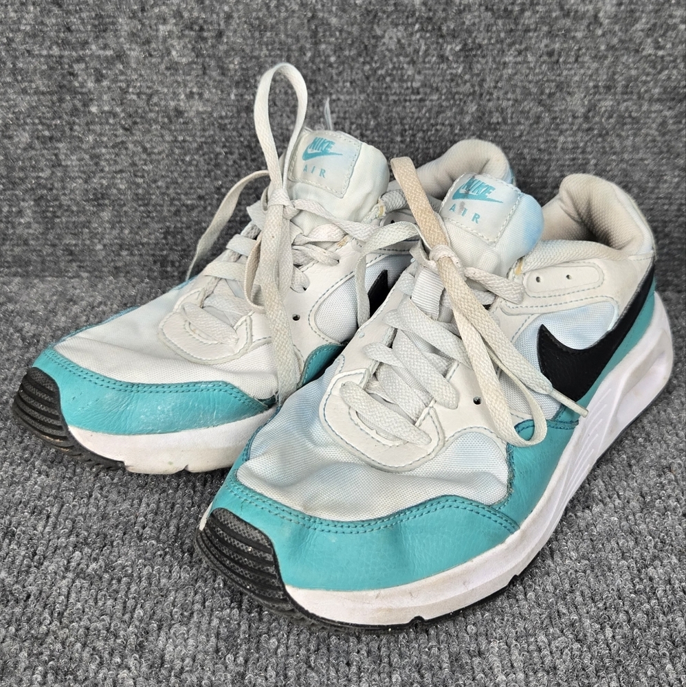 Nike White and Teal Sneakers